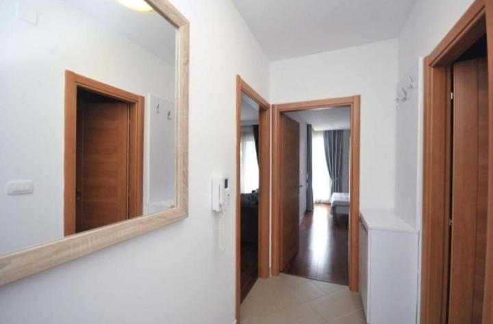 Seaside Apartments Петровац Экстерьер фото