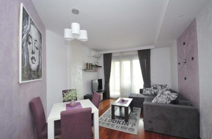Seaside Apartments Петровац Экстерьер фото