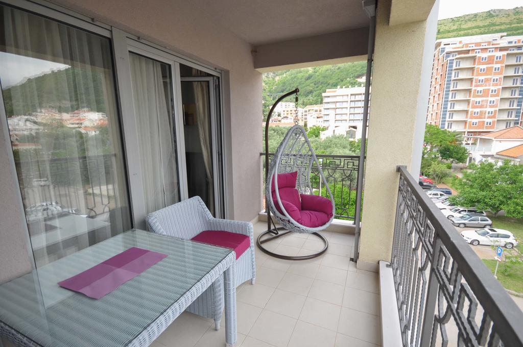 Seaside Apartments Петровац Экстерьер фото