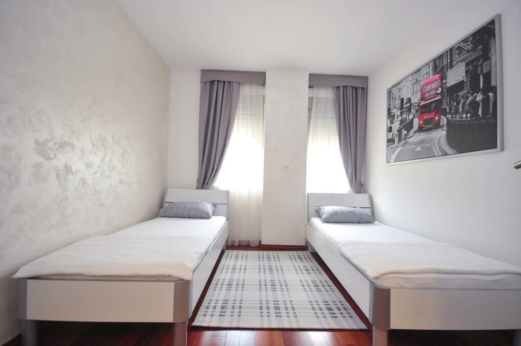 Seaside Apartments Петровац Экстерьер фото