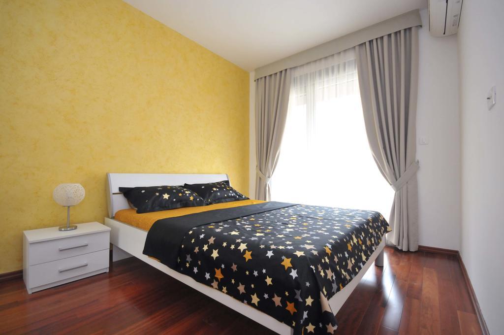 Seaside Apartments Петровац Экстерьер фото